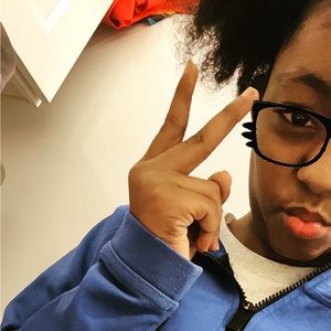 Meet your Posher, Isabella